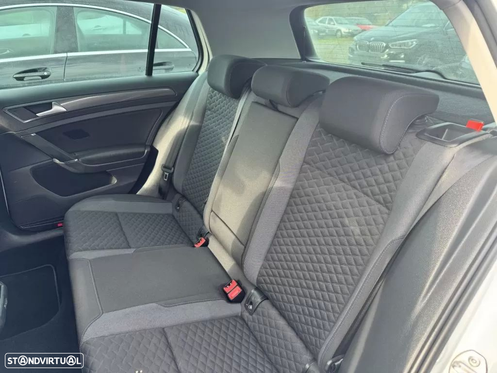 VW Golf 1.6 TDI SCR Join - 23