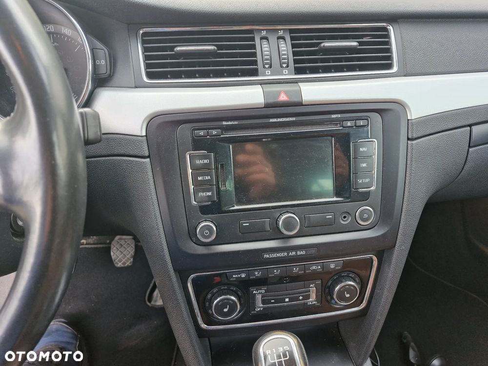 Skoda Superb 1.6 TDI Green tec Exclusive - 10