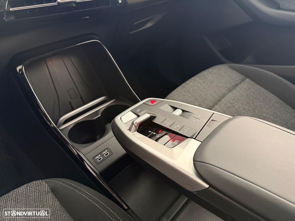 BMW 218 Active Tourer i Line Luxury Auto - 14
