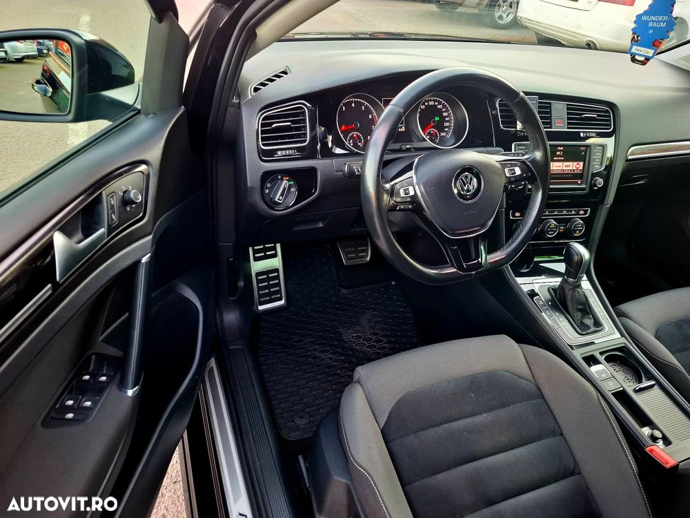 Volkswagen Golf 1.4 TSI BlueMotion Technology DSG Highline - 5