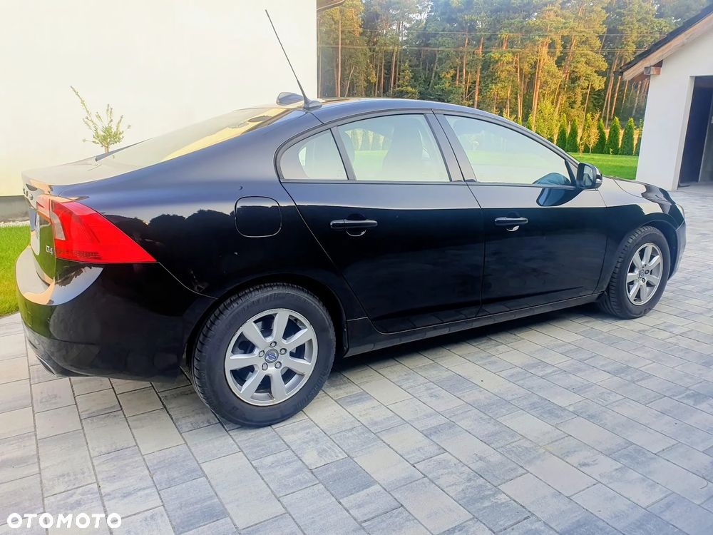 Volvo S60 - 3