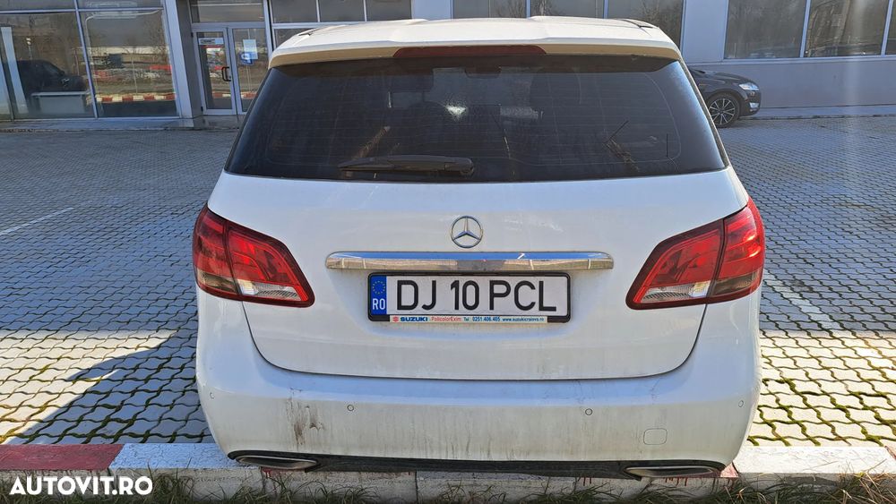 Mercedes-Benz B 220 d 7G-DCT - 4