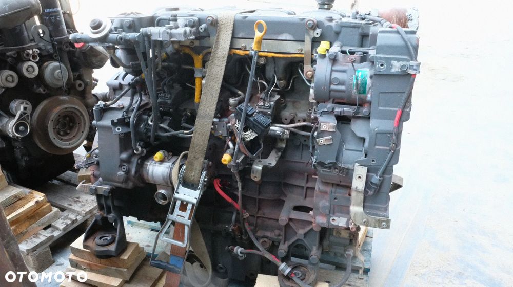 Silnik liebherr D934S  silnik w całości lub na części silnik nie odpalany - 1
