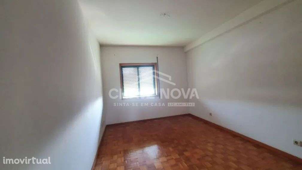 T2 c/ Lugar de Garagem e Arrumos em Gondomar - Grande imagem: 5/11