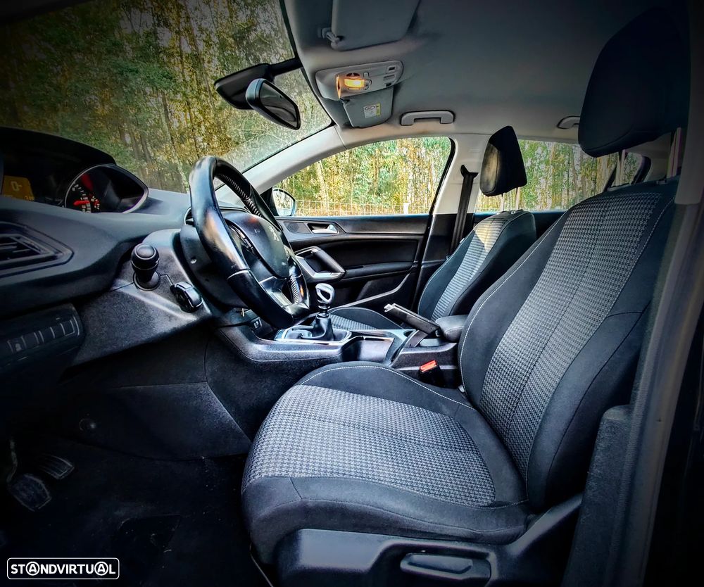 Peugeot 308 1.6 BlueHDi Allure - 16