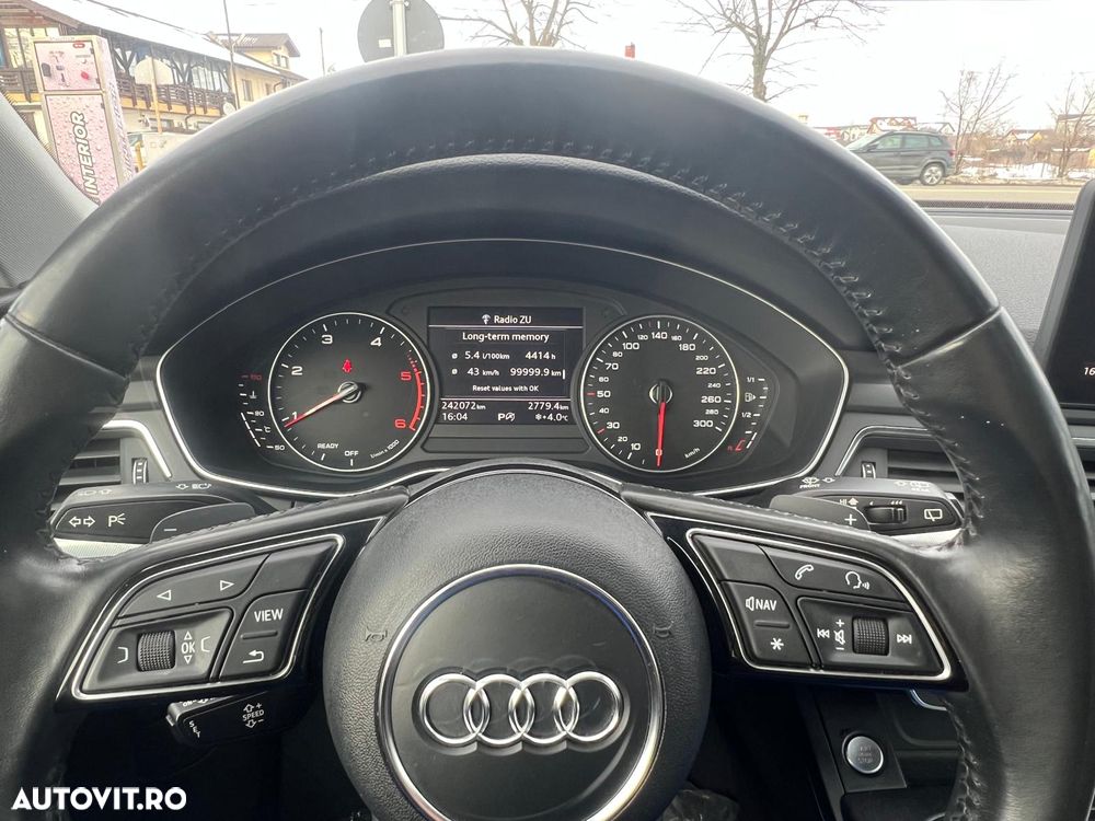 Audi A4 2.0 TDI S tronic Sport - 11