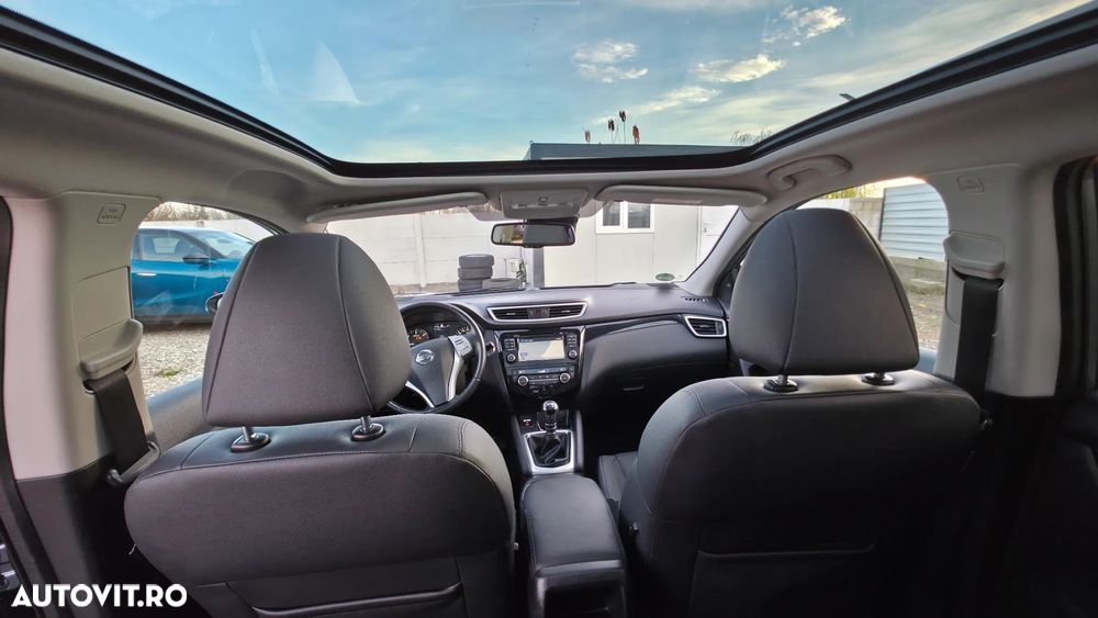 Nissan Qashqai 1.6 DCI TEKNA+ - 13