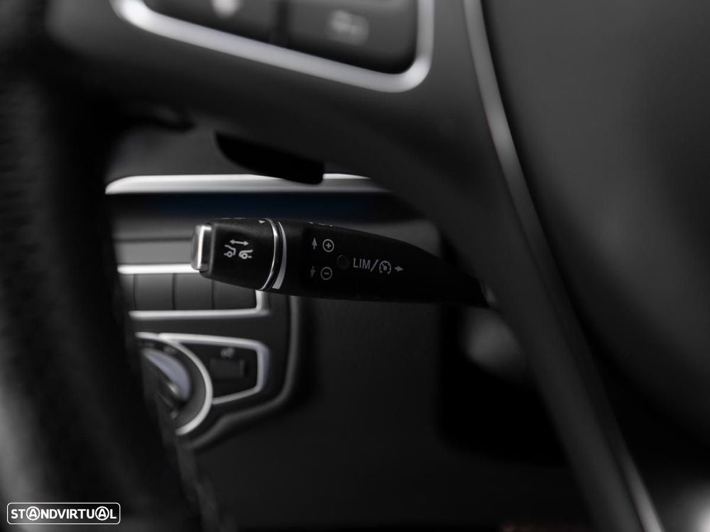 Mercedes-Benz EQV 300 Longa - 19