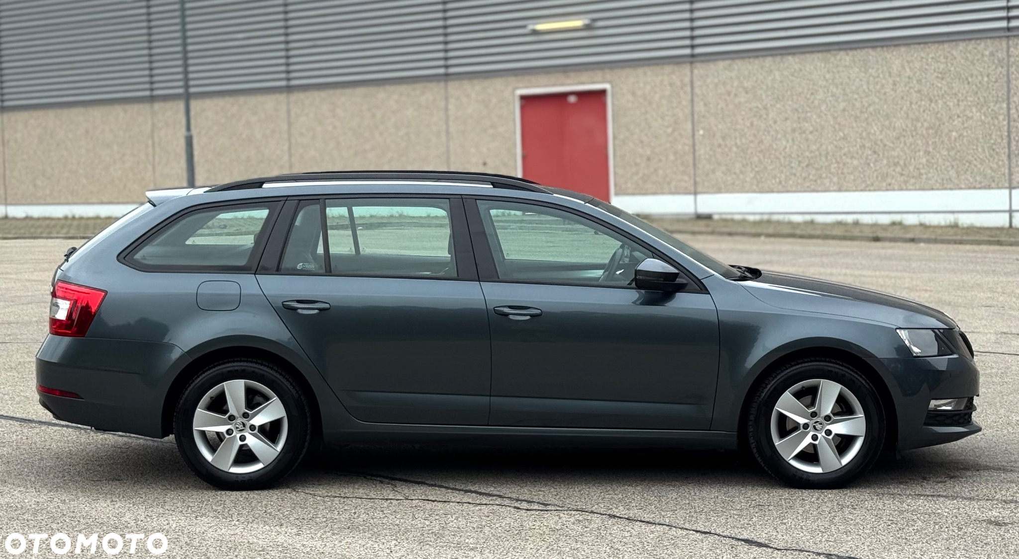 Skoda Octavia 1.6 TDI Business - 12