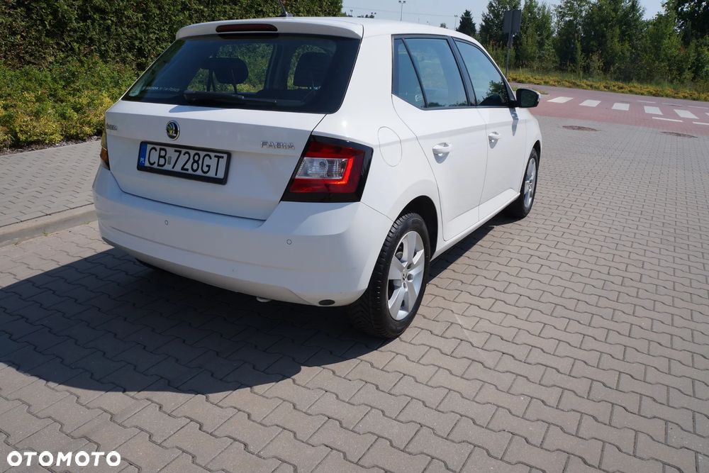 Skoda Fabia 1.0 Style - 7