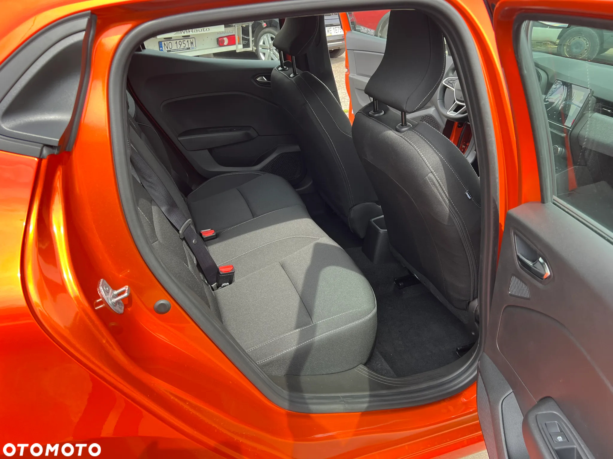 Renault Clio - 9