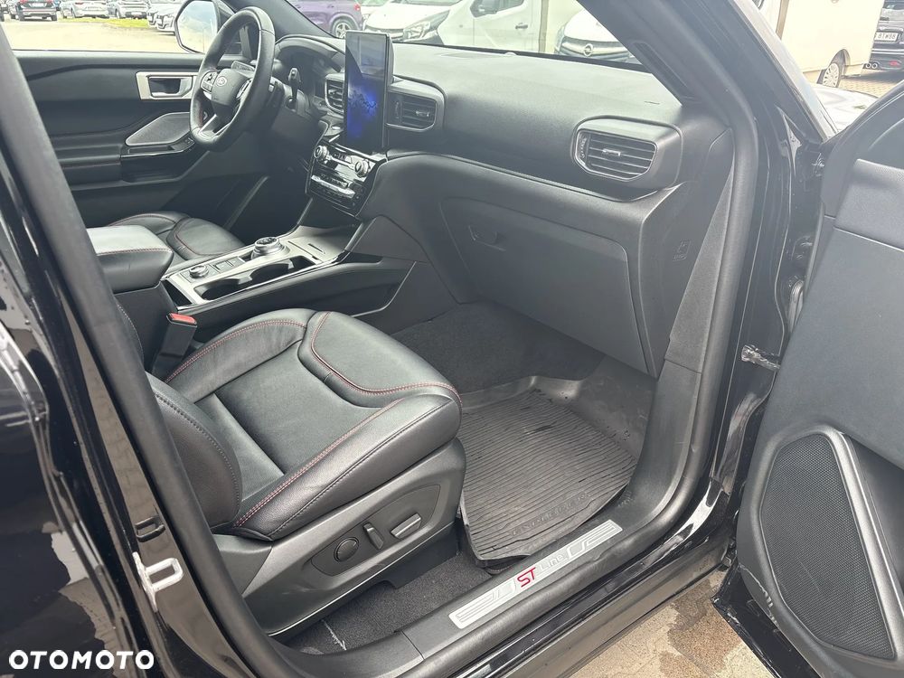 Ford Explorer 3.0 EcoBoost PHEV 4WD ST-Line - 18