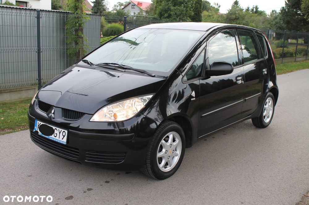 Mitsubishi Colt - 1