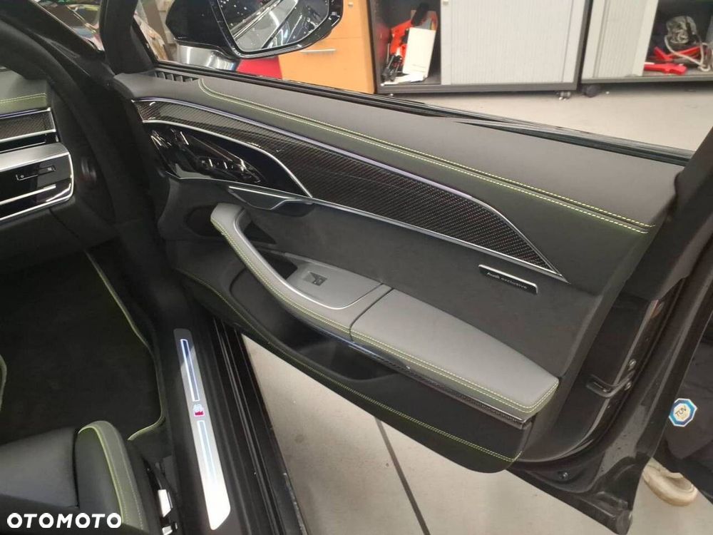Audi A8 60 TFSI mHEV Quattro Tiptr - 24