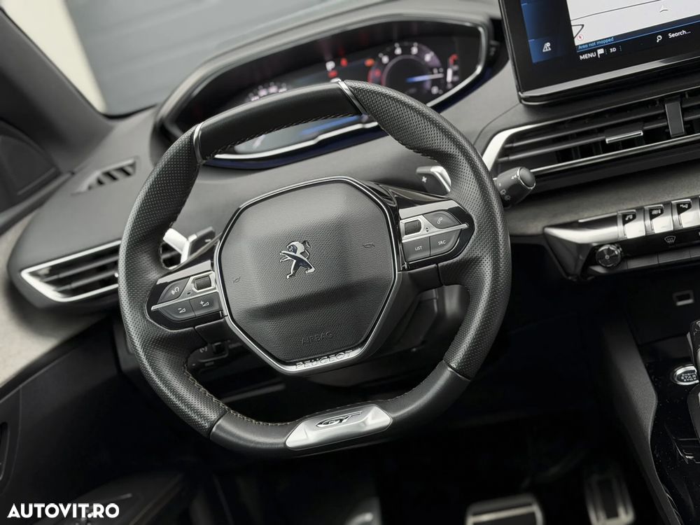 Peugeot 3008 1.2 PureTech 130 EAT8 GT - 19