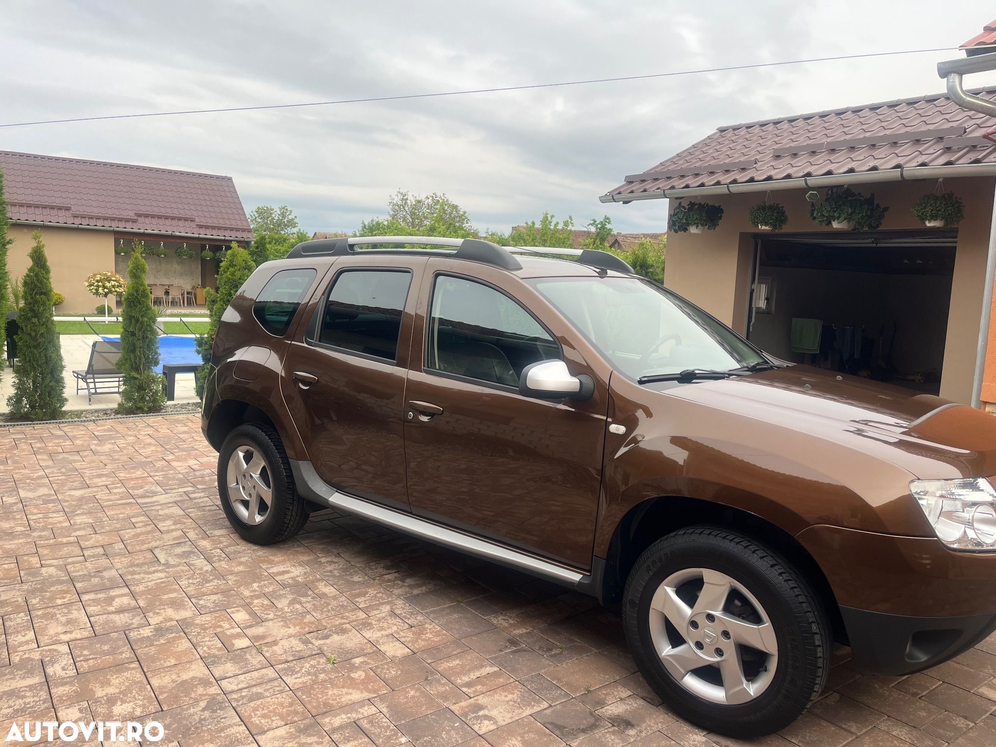 Dacia Duster 1.6 4x2 Prestige - 1