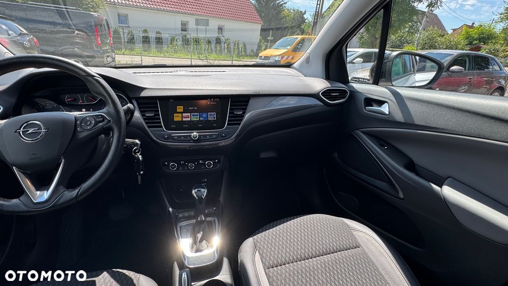 Opel Crossland - 13