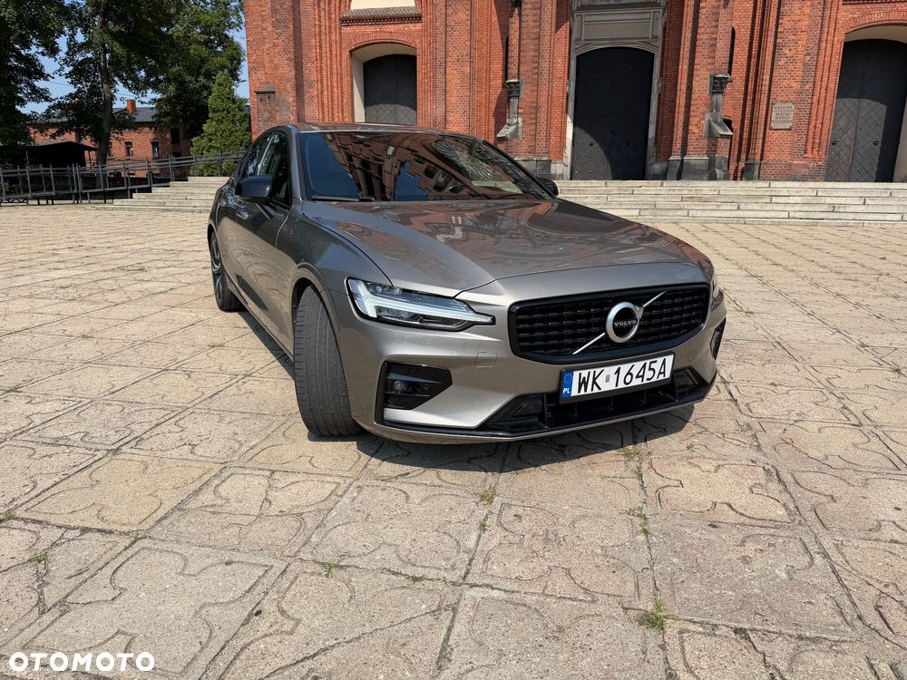 Volvo S60 B4 B R-Design - 1