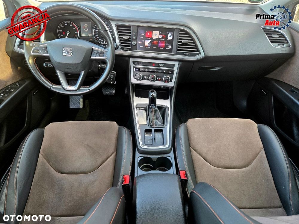 Seat Leon 1.8 TSI Start&Stop DSG XCELLENCE - 2