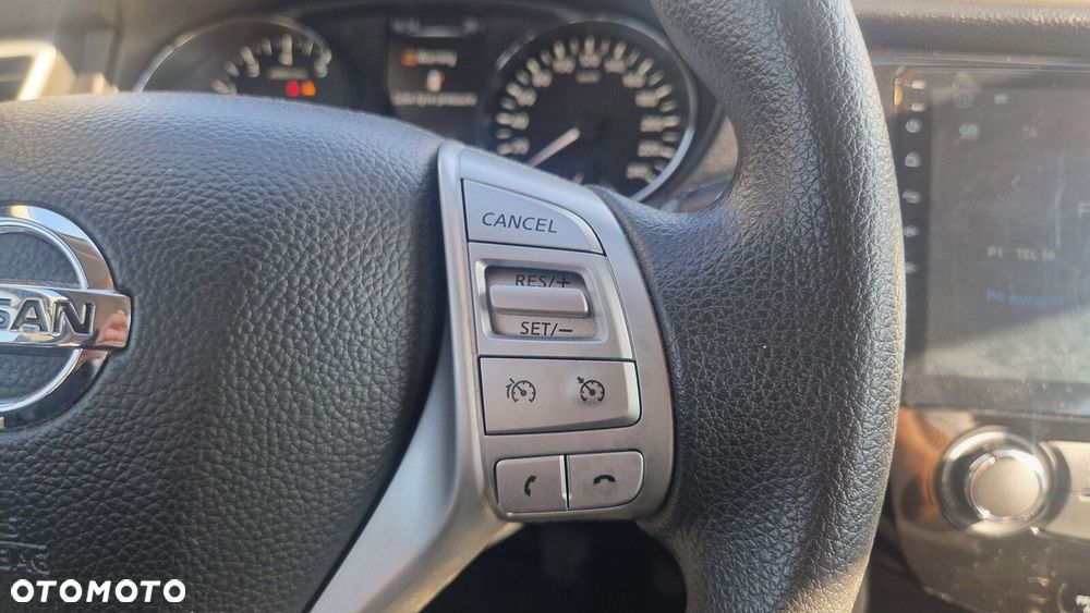 Nissan Qashqai - 22