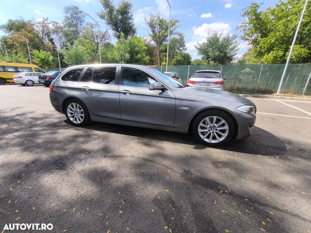 BMW Seria 5 525d Sport-Aut. Modern Line - 10