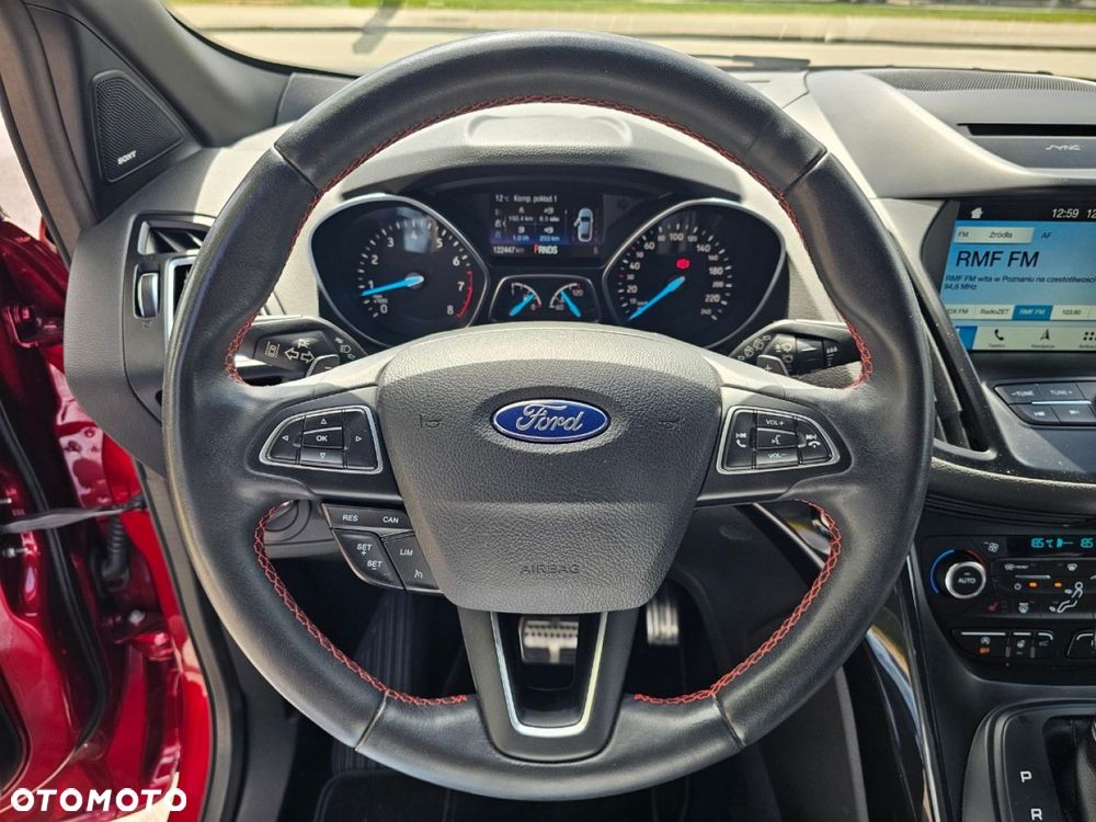 Ford Kuga - 22