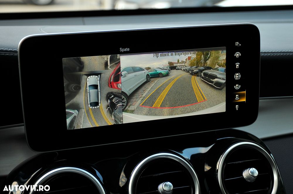 Mercedes-Benz GLC Coupe 300 d 4Matic 9G-TRONIC AMG Line - 10