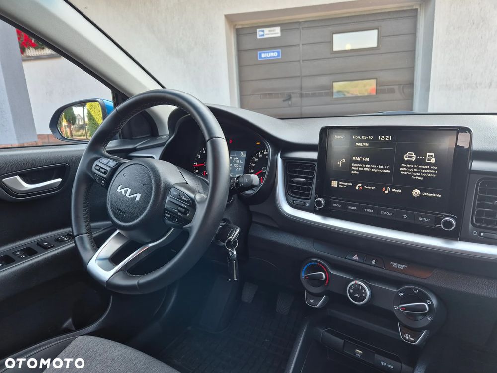 Kia Stonic 1.2 L Business Line - 24