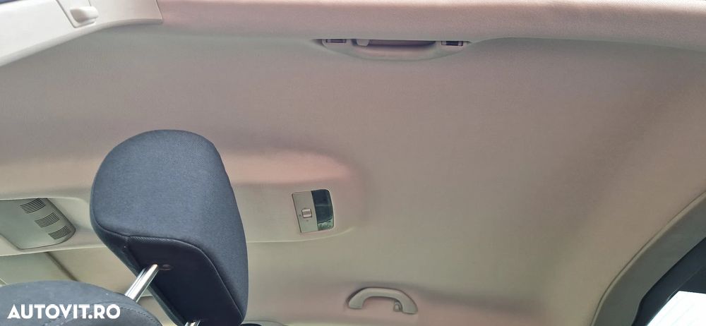 Skoda Octavia 1.4 MPI Ambiente - 21