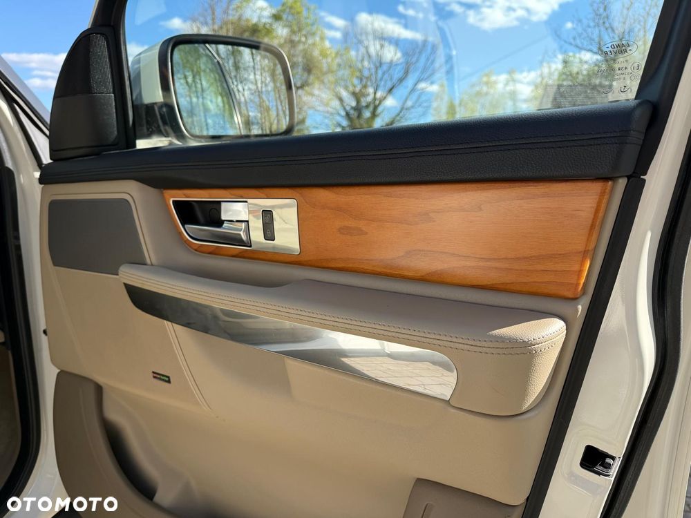 Land Rover Range Rover - 17