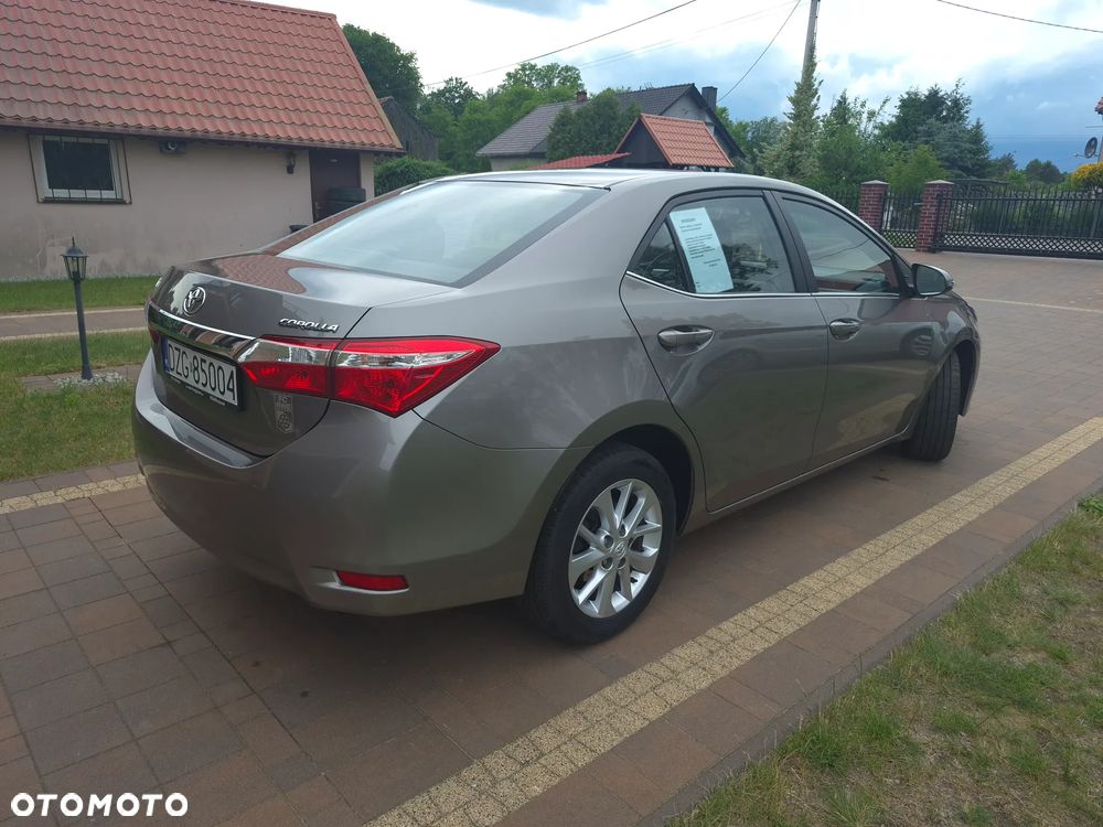 Toyota Corolla 1.6 Valvematic Comfort - 2
