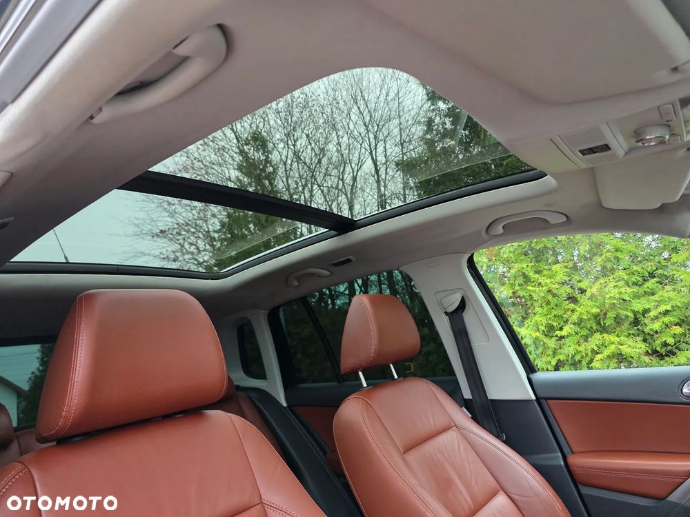 Volkswagen Tiguan 2.0 TDI DPF 4Motion Track & Field - 23