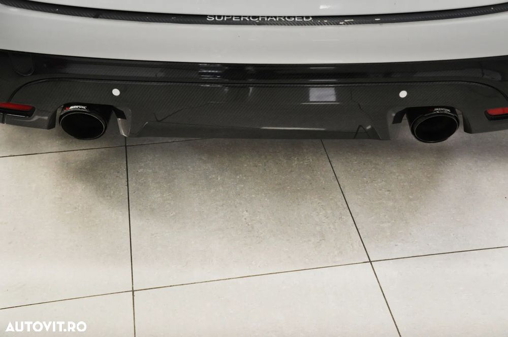 Jaguar F-Pace AWD First Edition - 28