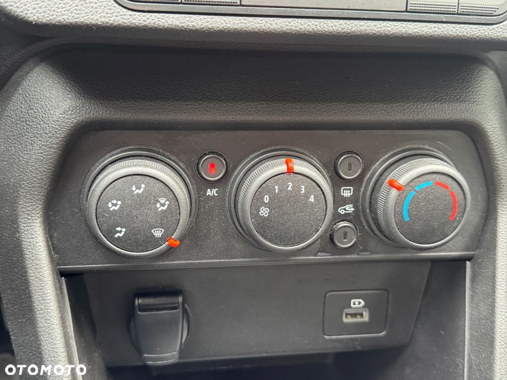 Dacia Sandero Stepway 1.0 TCe Expression - 18