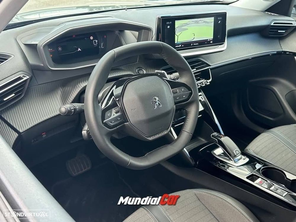 Peugeot 2008 1.5 BlueHDi Allure Pack EAT8 - 11