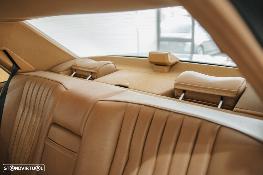 Mercedes-Benz W124 (1984-1997) - 23