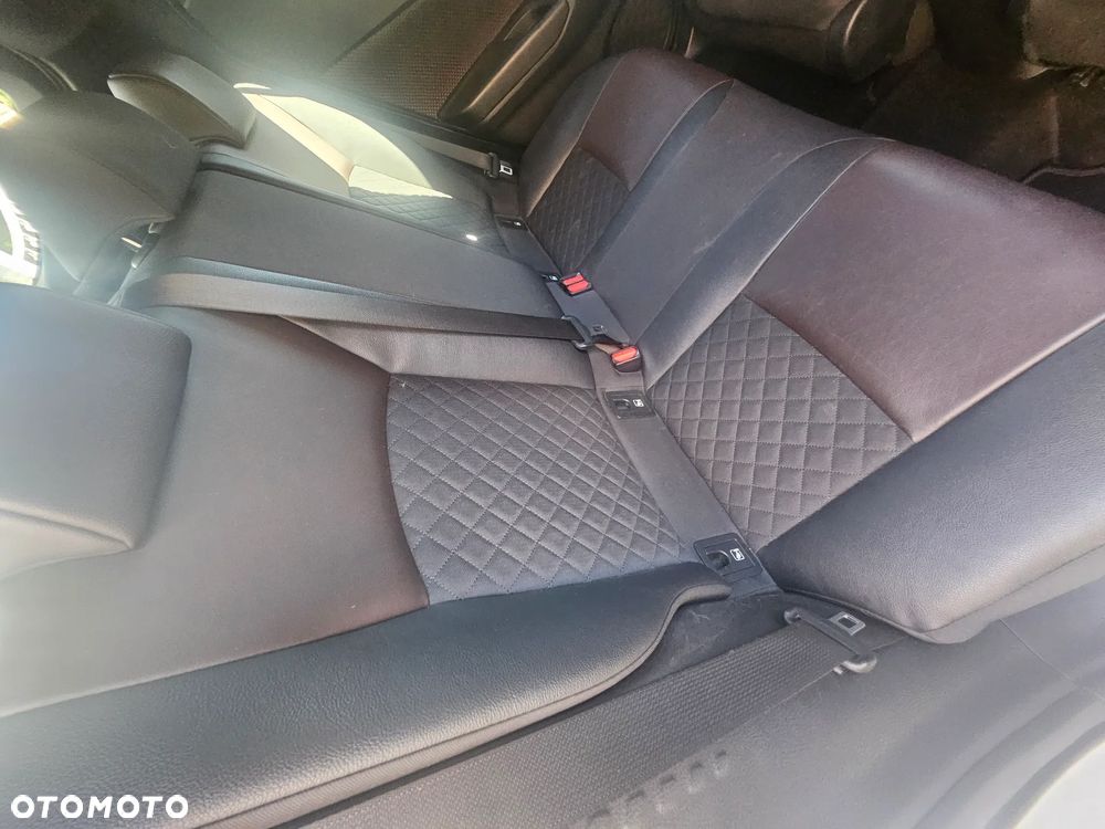 Toyota C-HR 1.8 Hybrid Prestige - 7