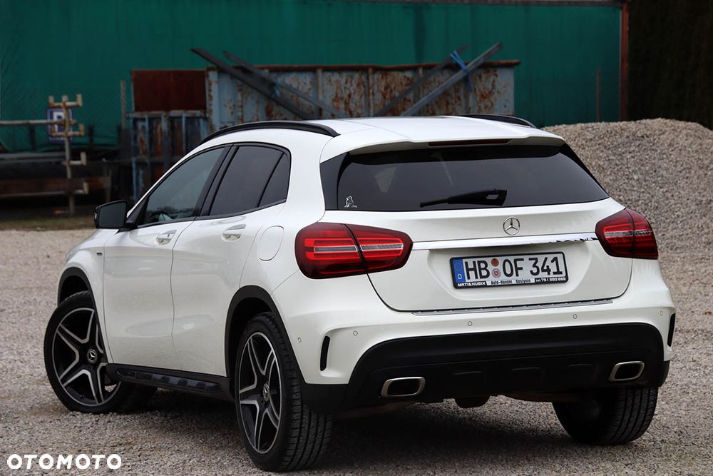 Mercedes-Benz GLA 250 7G-DCT Edition 1 - 3