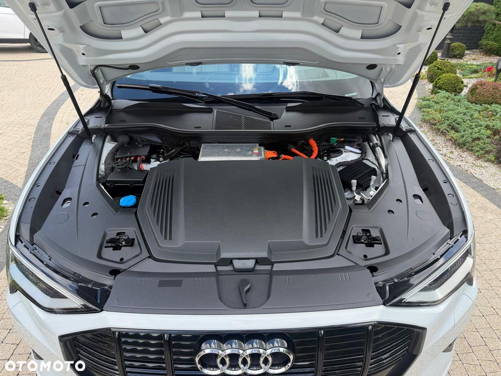 Audi e-tron 55 Quattro - 33