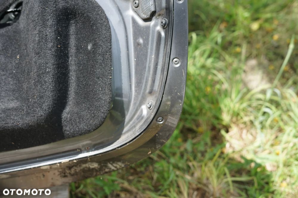 Klapa bagażnika tył tylna Opel Insignia A I Kombi Z177 - 17