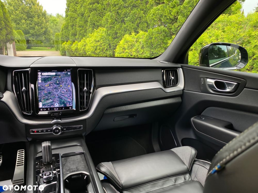 Volvo XC 60 B4 D Geartronic RDesign - 23