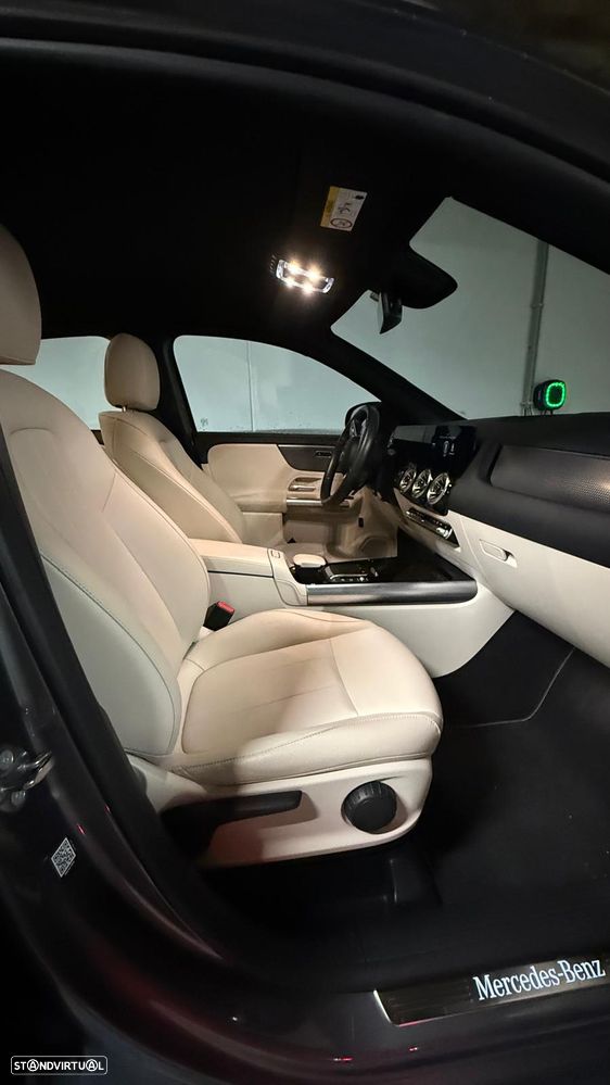 Mercedes-Benz GLA 200 d AMG Line - 3