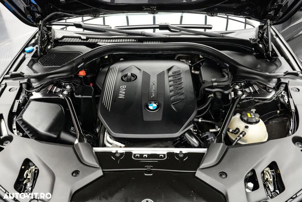 BMW Seria 5 530d xDrive Aut. Luxury Line - 33