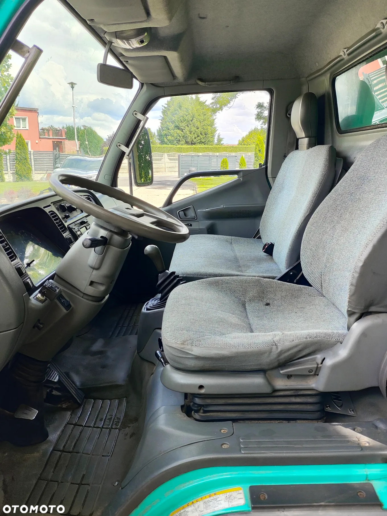 Mitsubishi Canter 35 DI-D (FB634EW) - 4