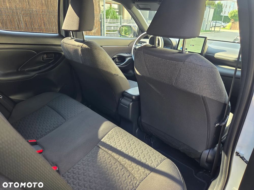 Toyota Yaris Cross - 12