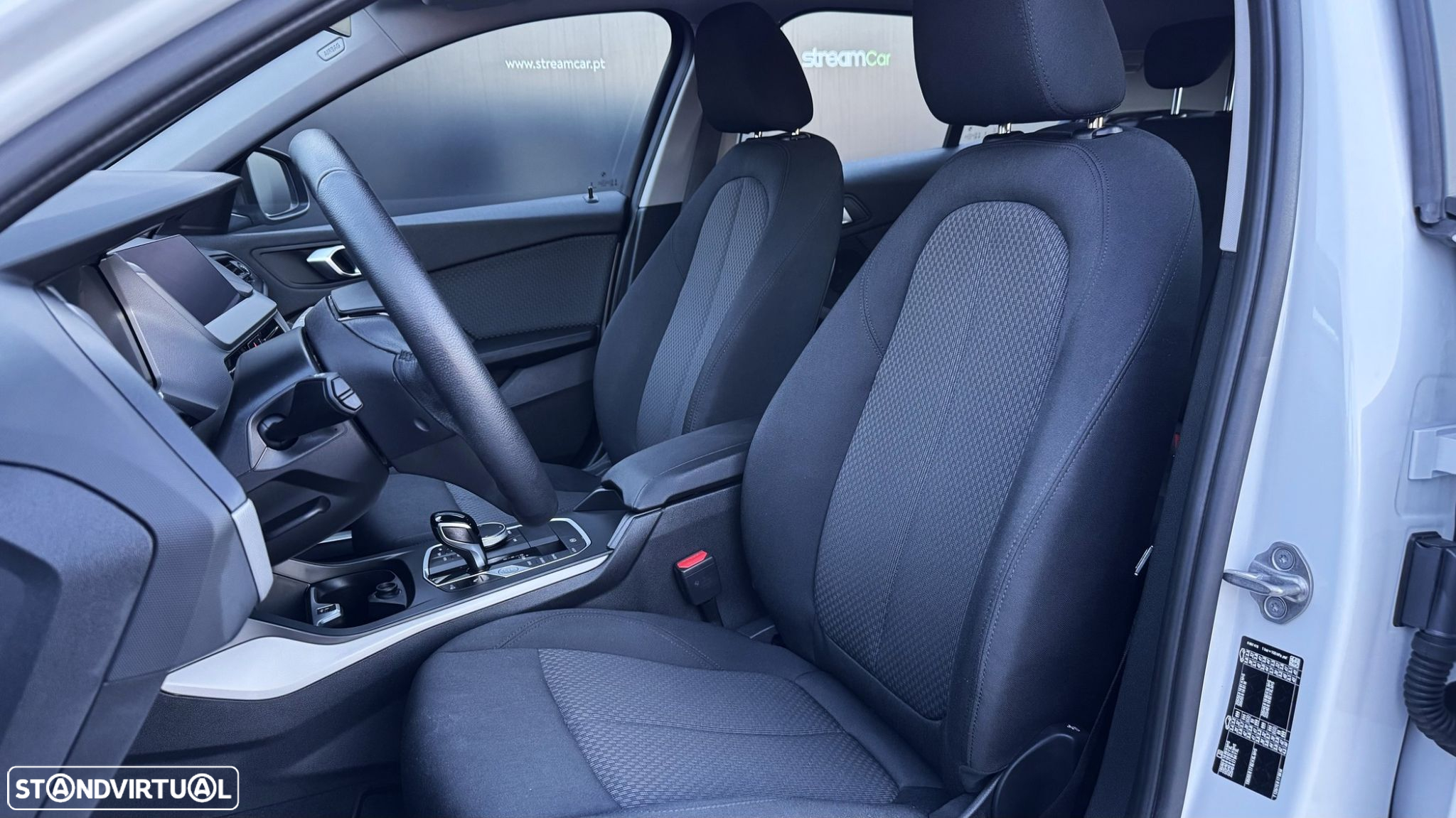 BMW 116 d Advantage Auto - 12