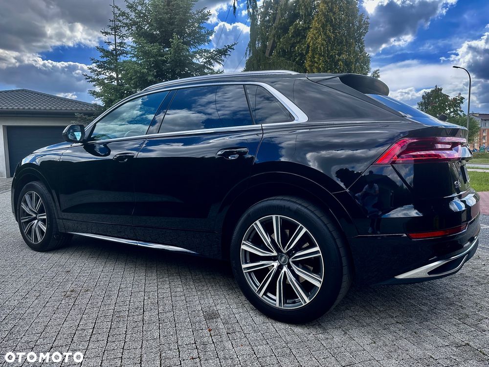 Audi Q8 - 18
