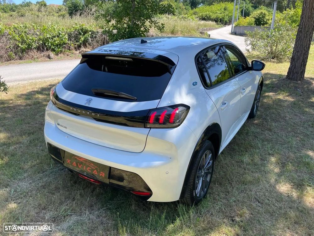 Peugeot e-208 50 kWh Allure - 6