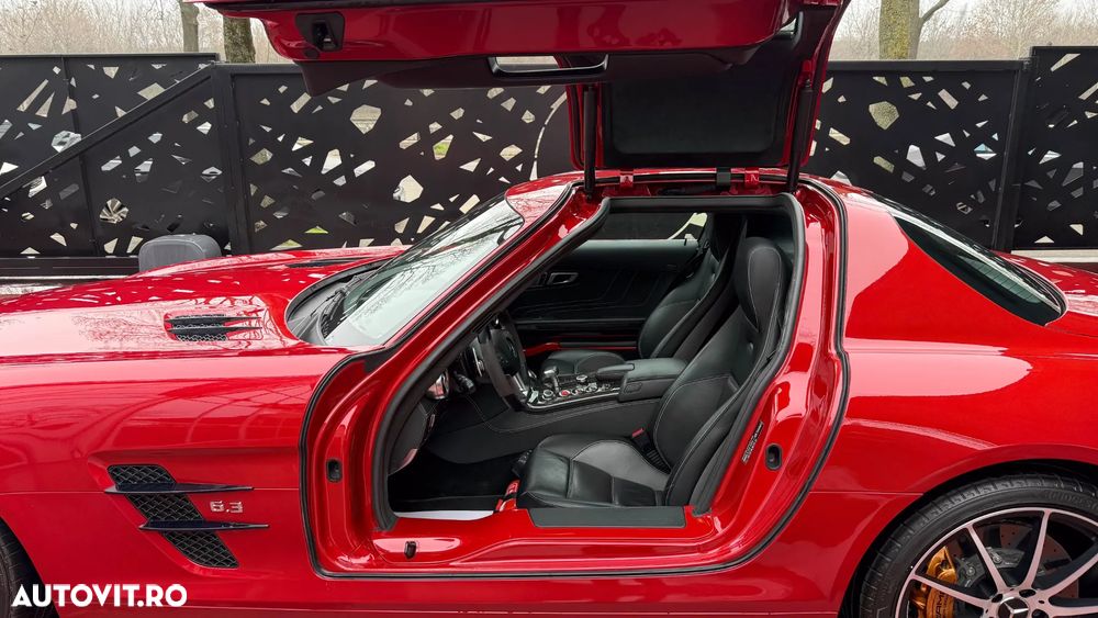 Mercedes-Benz SLS AMG Coupe AMG SPEEDSHIFT DCT - 11