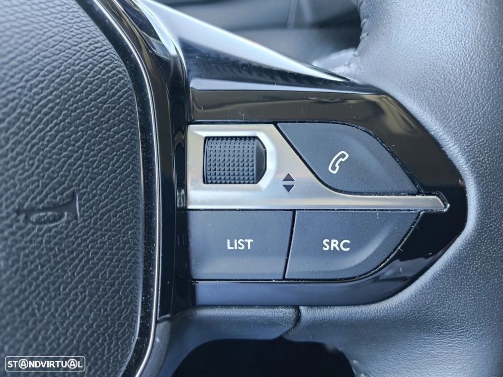 Peugeot 208 1.2 PureTech Active - 20